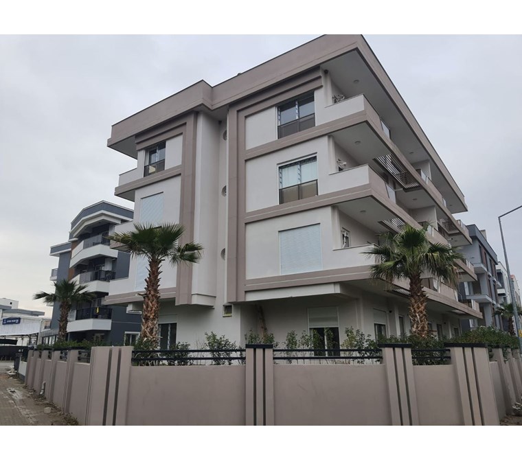 Seyrek Merkezde Sıfır Eşyalı Doğalgazlı Kiralık 1+1 Daire