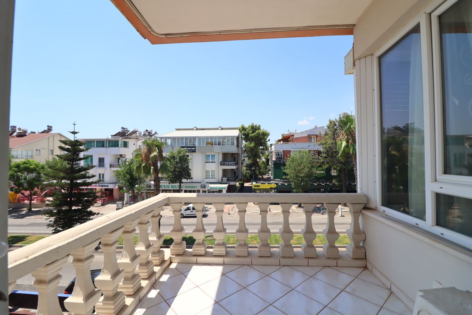 Property-photo