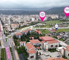 AKDAMAR - Erenköy Mah. Emsalsiz Konumda 1230m² Villa Parseli !