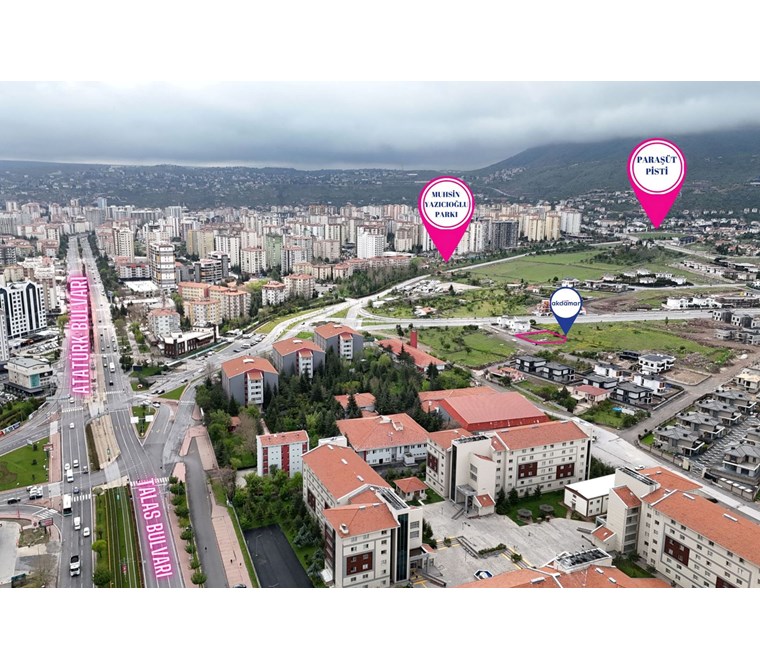 AKDAMAR - Erenköy Mah. Emsalsiz Konumda 1230m² Villa Parseli !