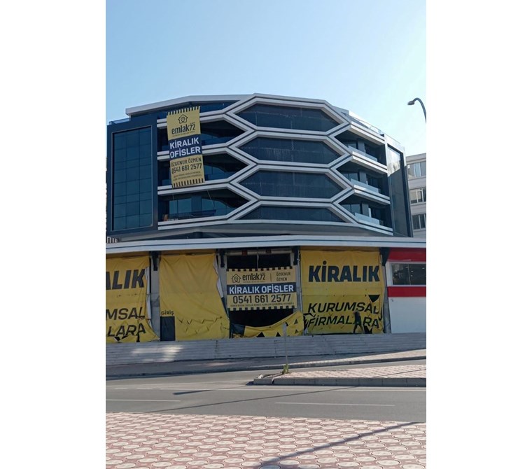 EMLAK 72'DEN GÜLTEPE KAVŞAĞINDA NEZİH KONUMU İLE KİRALIK İŞ YERİ (TERAS)