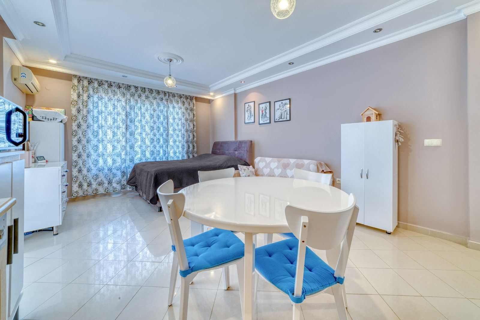 Property-photo