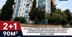 İÇERENKÖYDE SSK YANI KONUT VE OFİSE UYGUN TABELA DEĞ. YÜKSEK 2+1