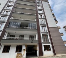 GALİP PEKŞEN`DEN YOMRA SANCAK MAH HALİÇ PARK SİTESİ 3+1 DAİRE