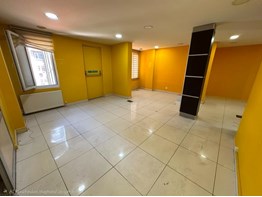 Rıhtımda Kadıköy Palas İş Hanında Ofis