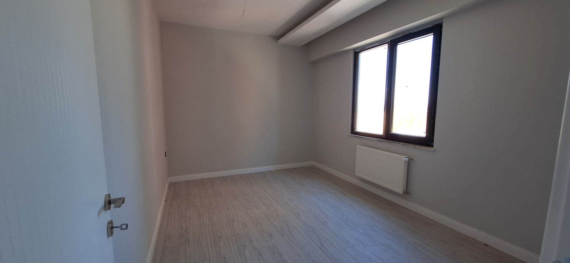 ÇANAKKALE KARACAÖREN’DE CADDE ÜZERİ | GENİŞ 3+1 | EBEVEYN BANYOLU KİRALIK DAİRE — Çanakkale gayrimenkul ilan görseli 17 / 21…