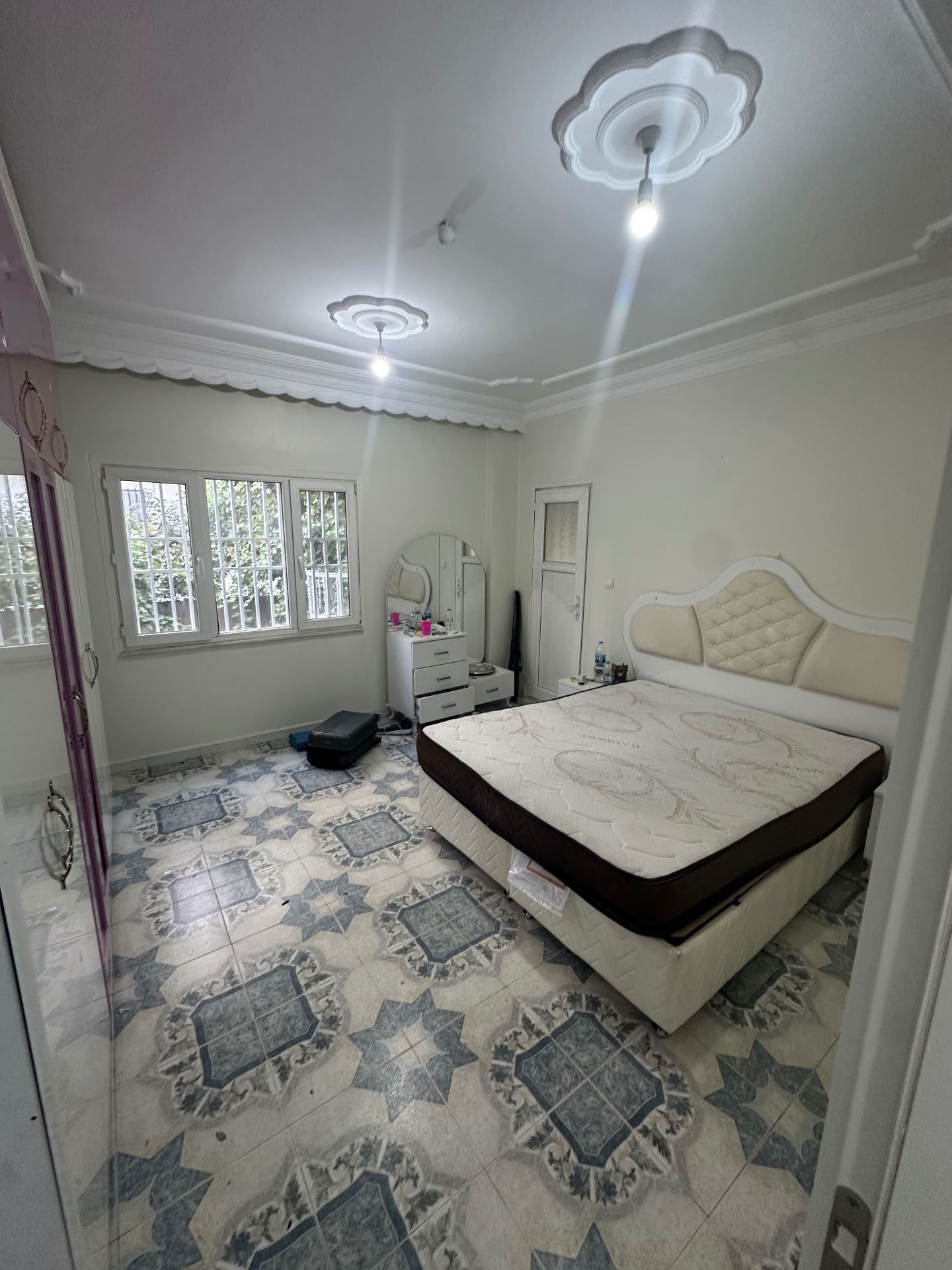 Property-photo