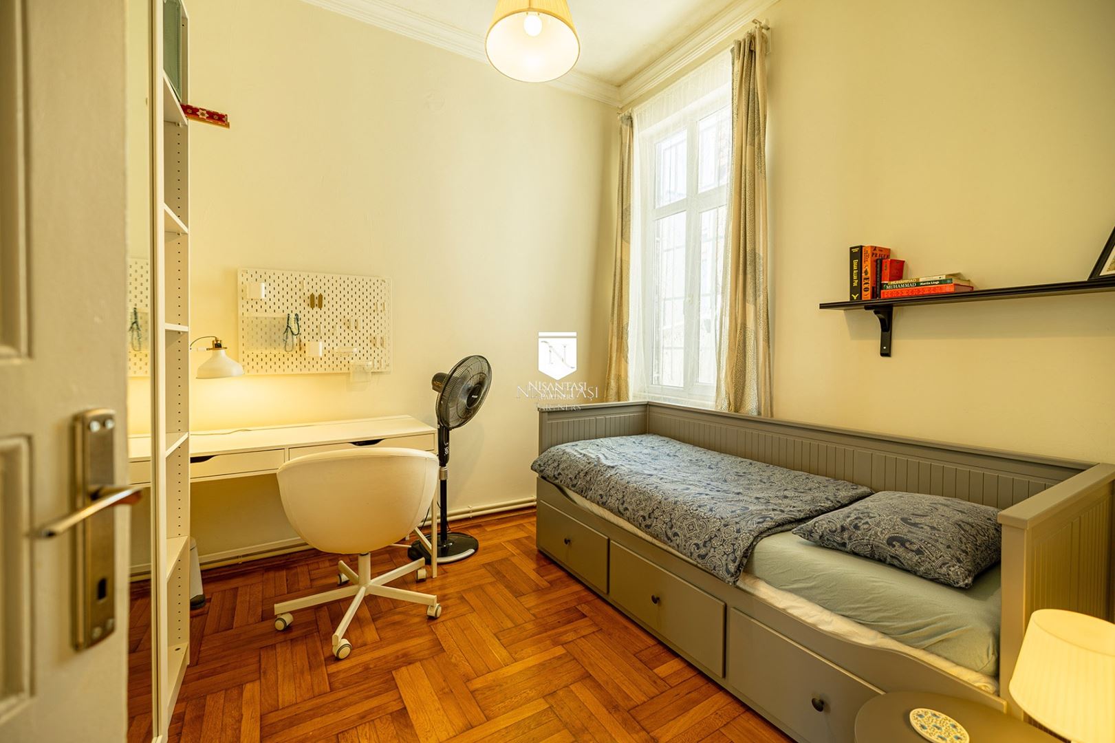 Property-photo