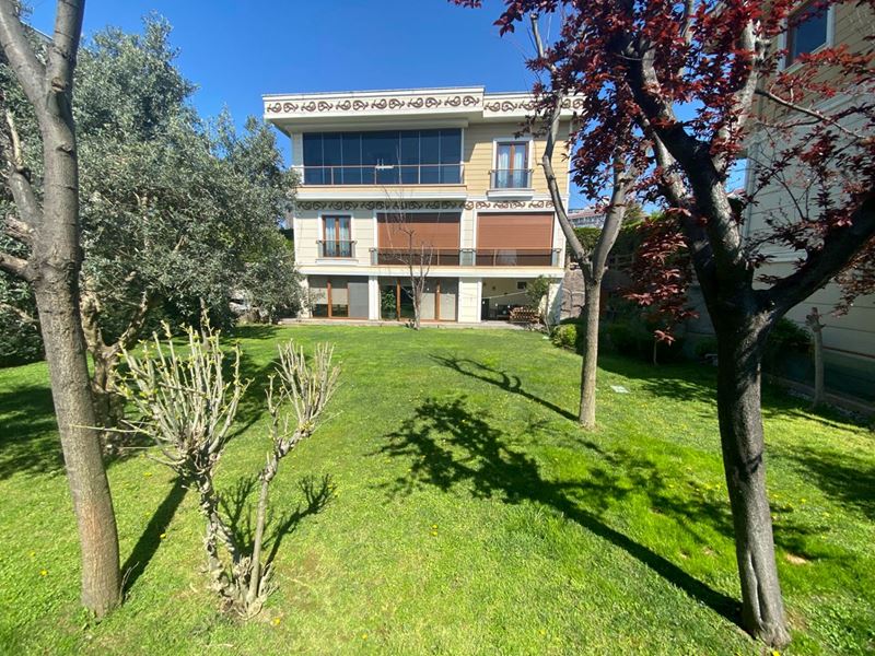 ŞENER GYD 'DEN PENDİK SAHİLDE SATILIK TRİPLEX VİLLA