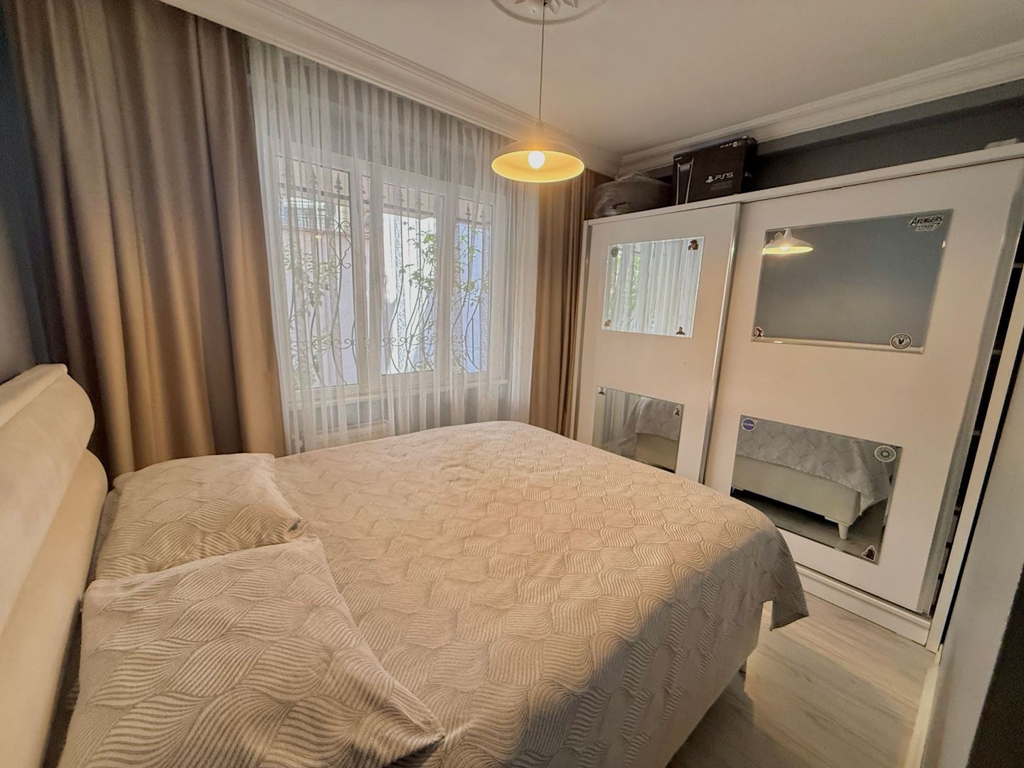 Property-photo