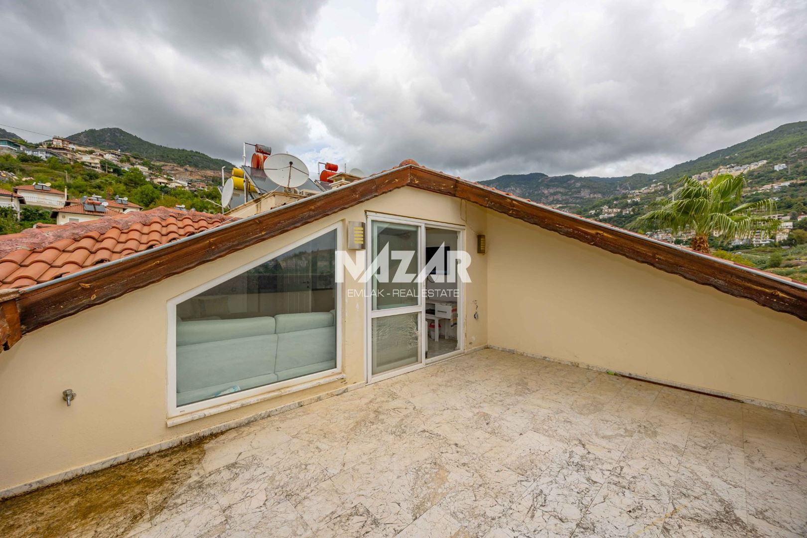 Alanya Sugözü’nde Satılık 3+1 Eşyalı İkiz Villa – 190 m2 · 31