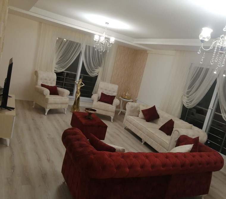 HAN EMLAK'TAN AKDENİZ MAH'DE D.GAZLI, EKSTRALI 4+1 FIRSAT DAİRE