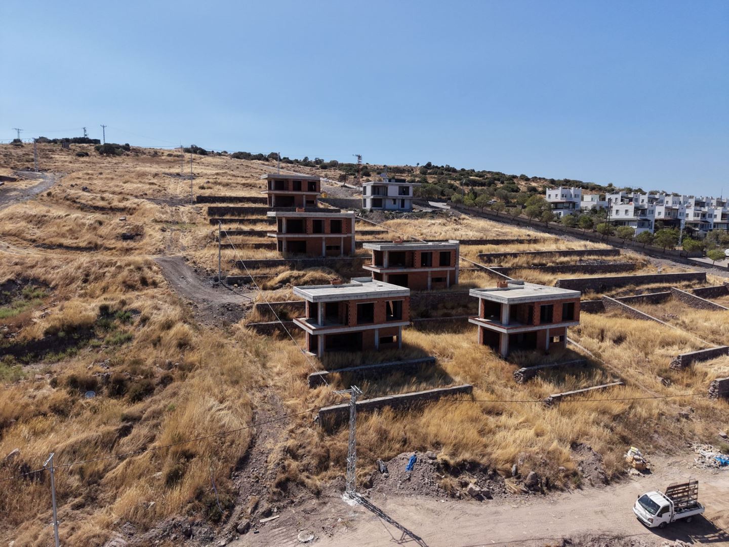 BABAKALE AKLİMANDA DENİZ MANZARALI MÜSTAKİL 3+1 VİLLA — Çanakkale gayrimenkul ilan görseli 22 / 24, Aevum Troia