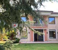 Alarko Öğümce'de 1000m² Bahçeli Lüks Müstakil Villa!