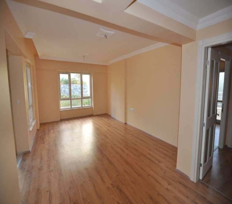 Kuşadası Değirmendere Denize Yakın, Masrafsız 2+1 Satılık Daire