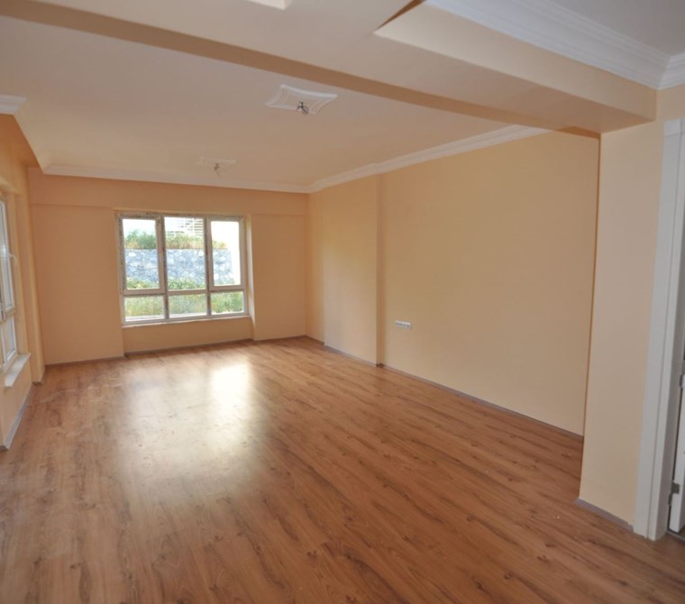 Kuşadası Değirmendere Denize Yakın, Masrafsız 2+1 Satılık Daire