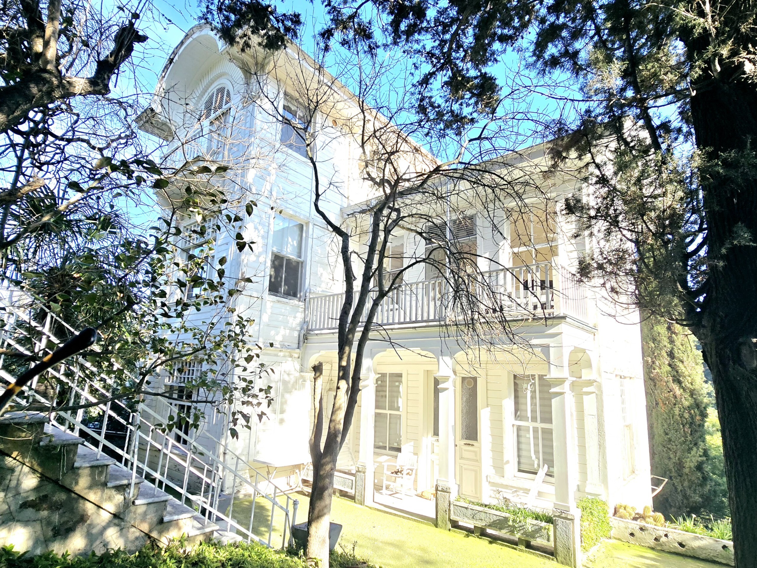 Property-photo