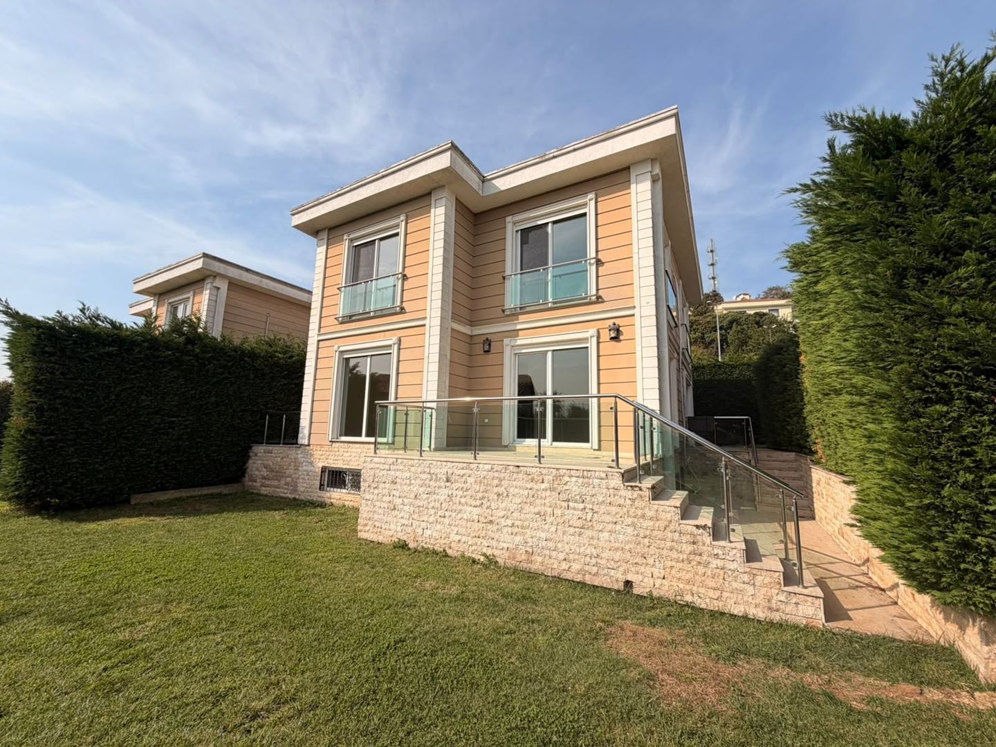 Property-photo