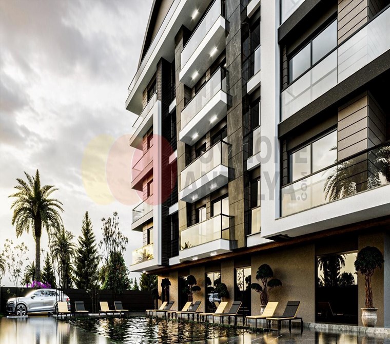 Antalya Konyaaltı'nda Denize Yakın Havuzlu Lüks Daireler