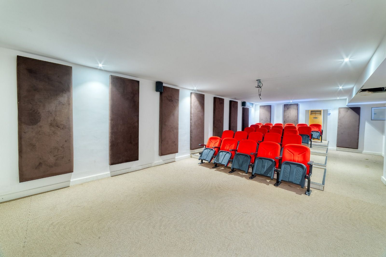 ULTRA-LUXURY FURNISHED 3+1 APARTMENT IN ALANYA CIKCILLI · 23 · Photos