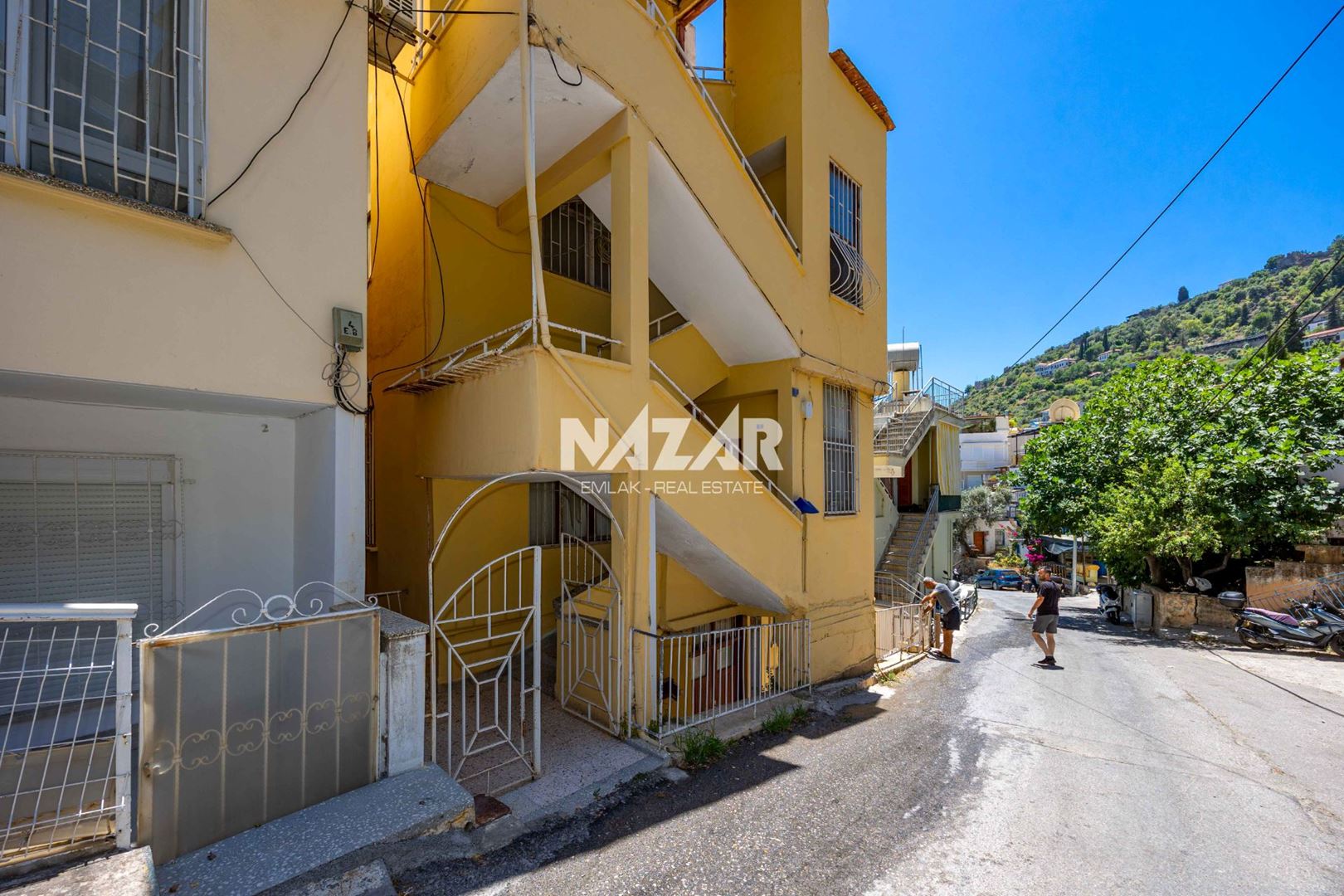 Property-photo