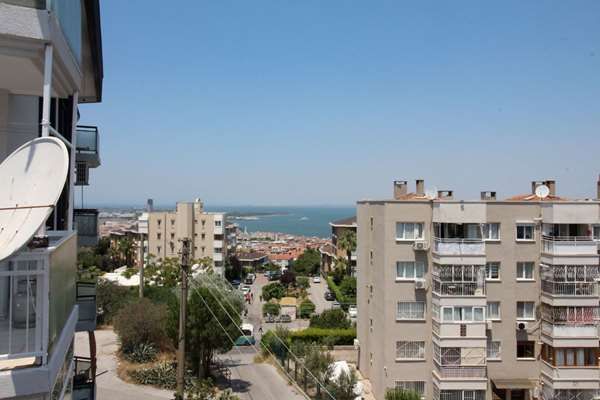 Maliyeciler Mah. Deniz Manzaralı Asansörlü Otoparklı 3+1