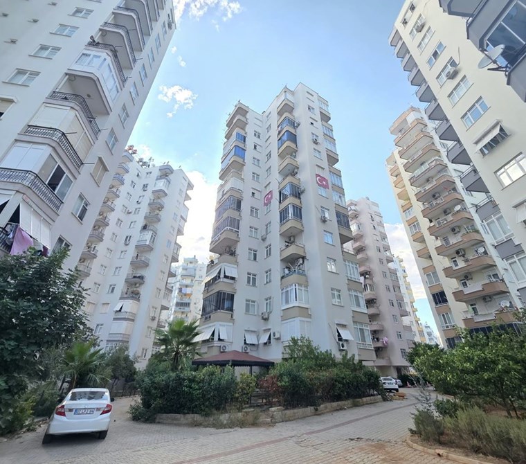 KONYAALTI SİTELER MAH.DE SATILIK SİTE İÇİ 3+1 130M2 5.KAT DAİRE