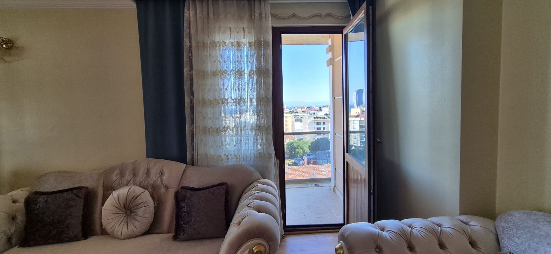 Property-photo
