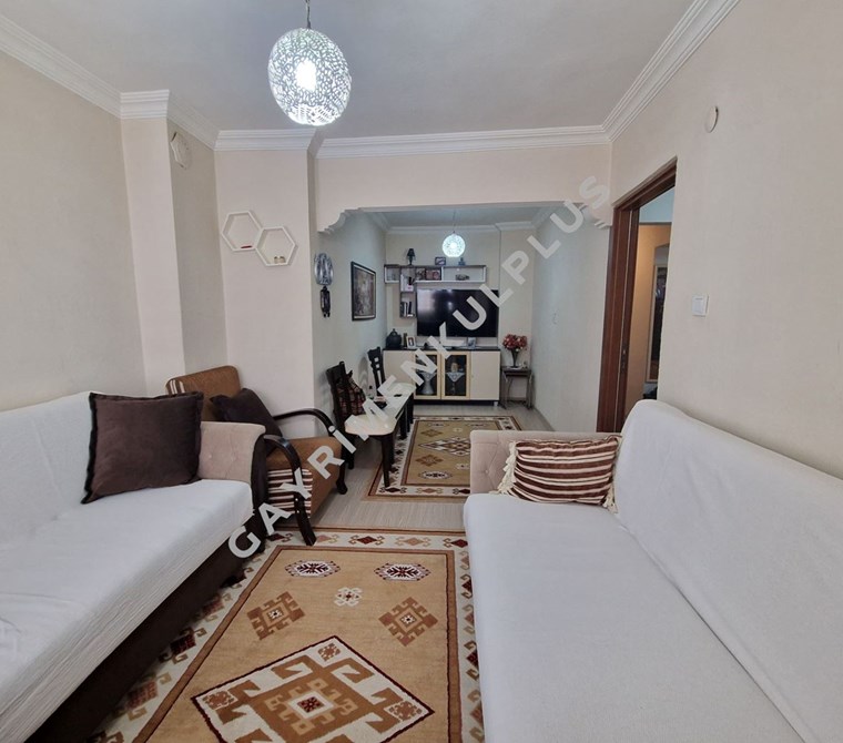 GAYRİMENKULPLUS / HATAY DA BAHÇELİ FULL TADİLATLI SATILIK DAİRE