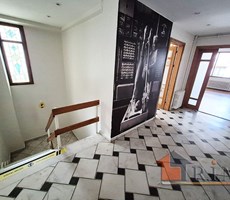 Acıbadem Cad.ne 2.nci binada Bayır Sokakda Kiralık Giriş DUBLEKS