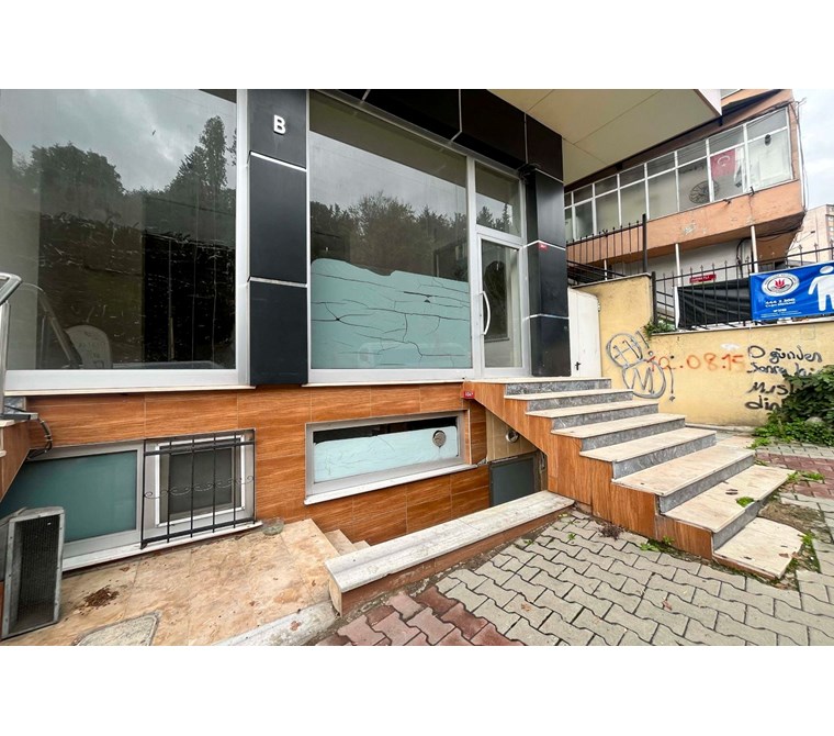 KAĞITHANE DEREBOYU'NDA İKİ KATLI SATILIK DÜKKAN