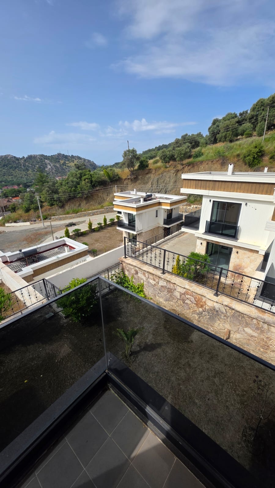 Property-photo