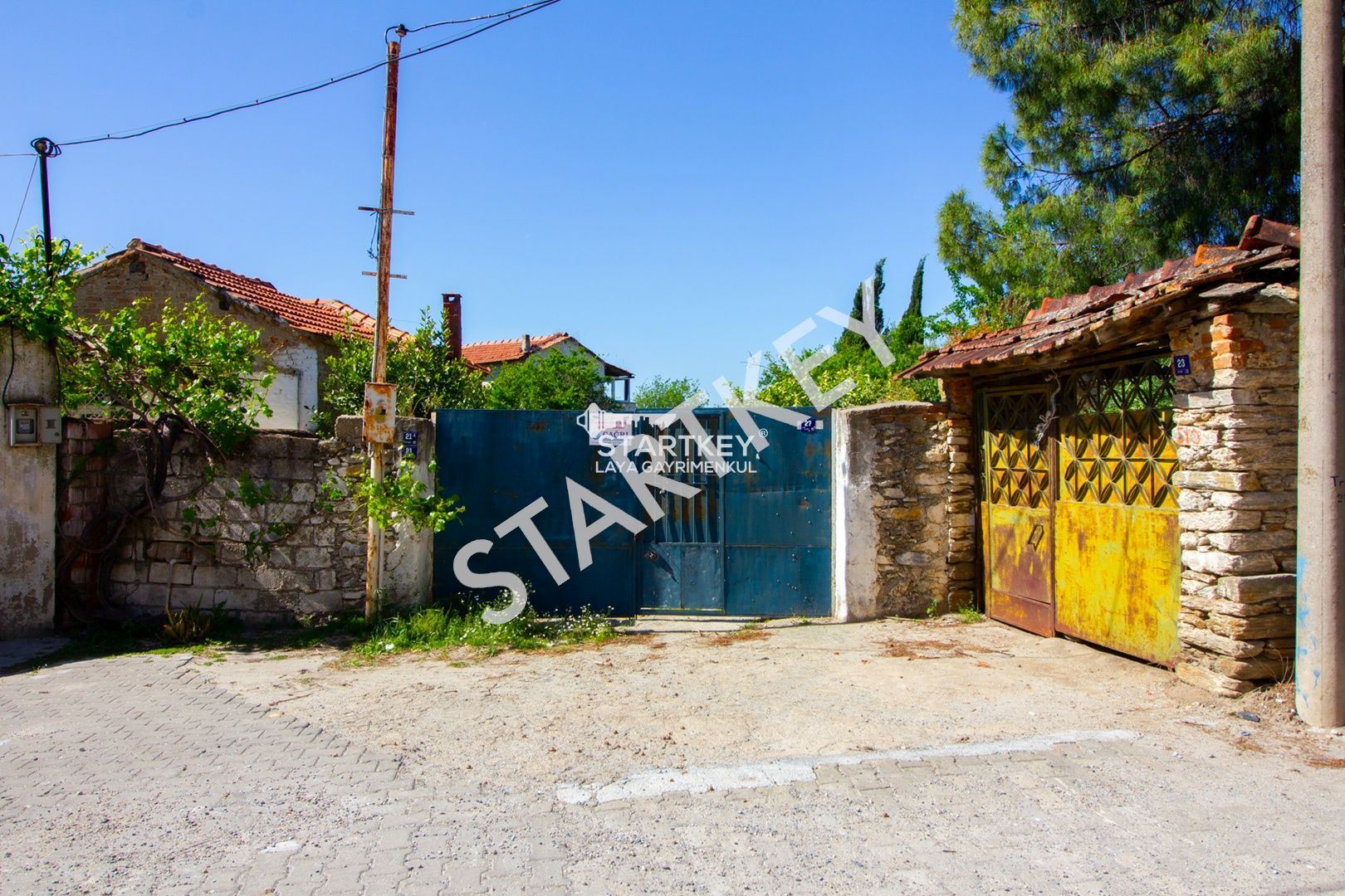 Property-photo