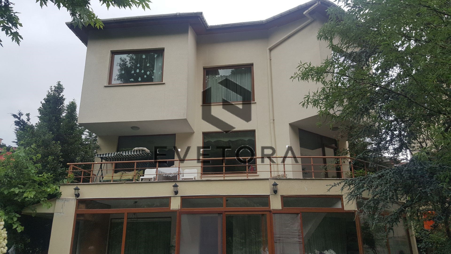 istanbul satilik gayrimenkul beykoz cavusbasi nda orman manzarali villa 4 250 000 tl 5 2