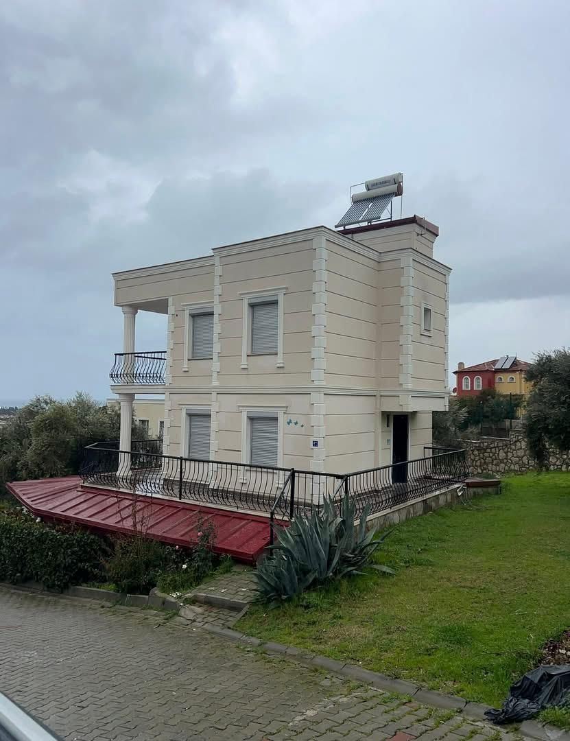 Property-photo