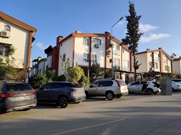 RE/K TEAM'DEN KARSILARDA KAPALI HAVUZLU 3 KATLI 6+1 LÜKS VİLLA