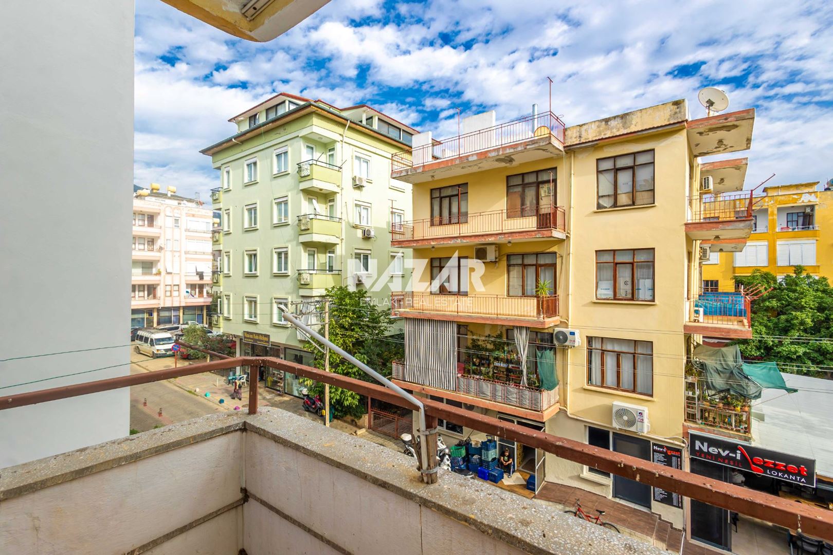 Property-photo
