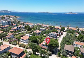 Ayvalık Sahilkentte Satılık Denize 100 M. Mesafede Villa