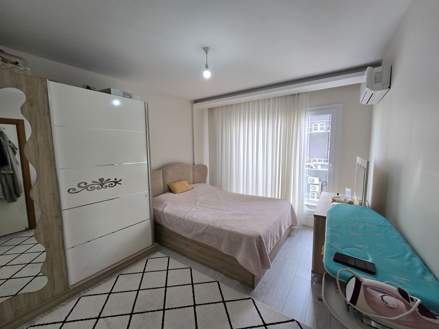 Property-photo