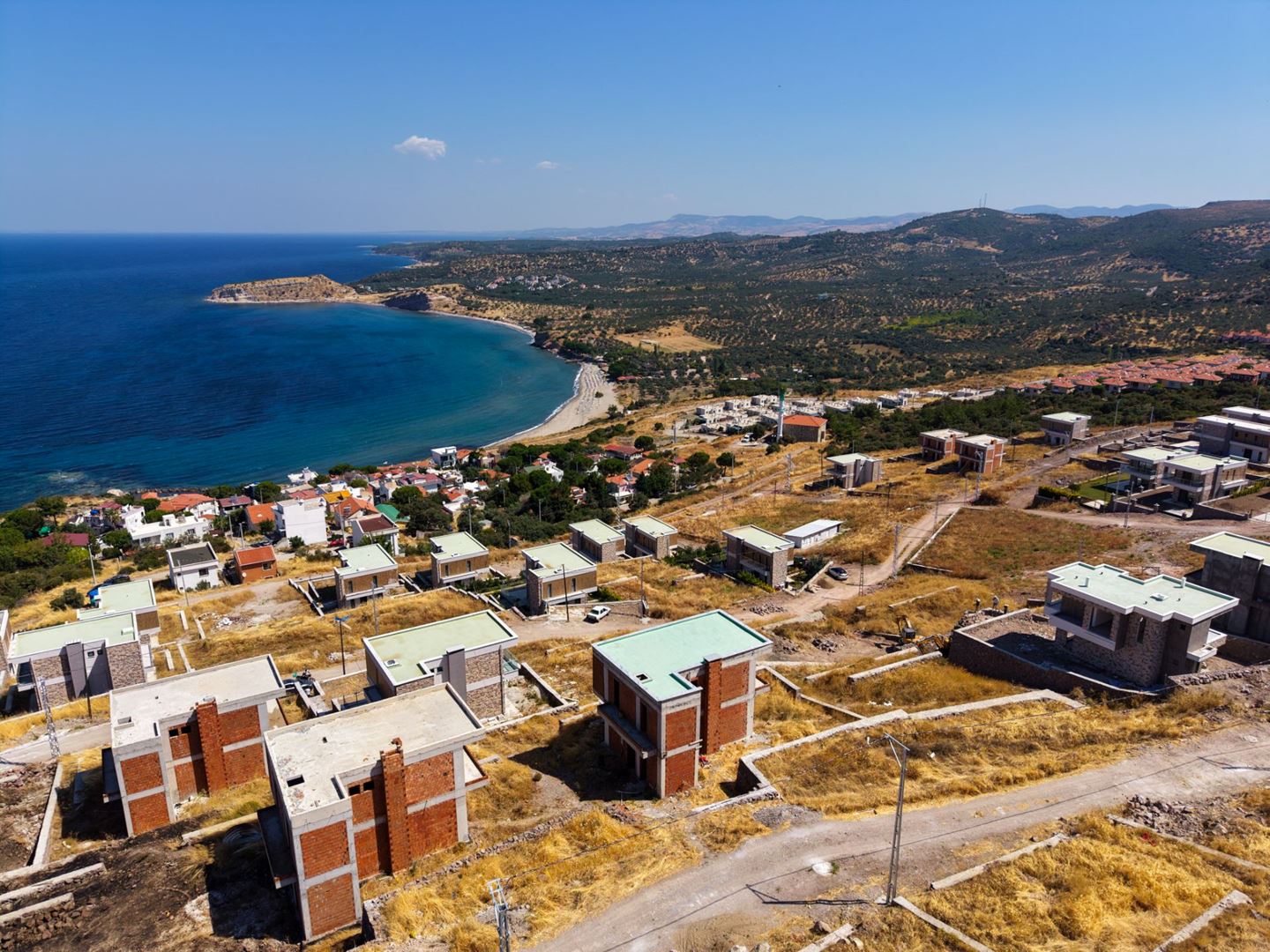 Babakale Akliman'da Denize Yakın Natamam Villa | 516 m² Arsa | Yatırım Fırsatı — Çanakkale gayrimenkul ilan görseli 3 / 14,…
