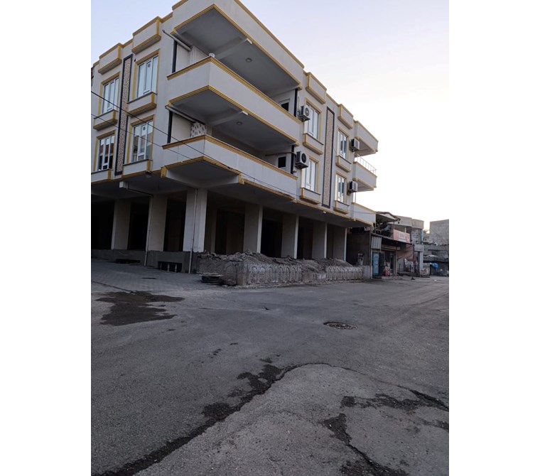 EMLAK 72 ' DEN PETROLKENT MAHALLE' SİNDE KİRALIK DÜKKAN