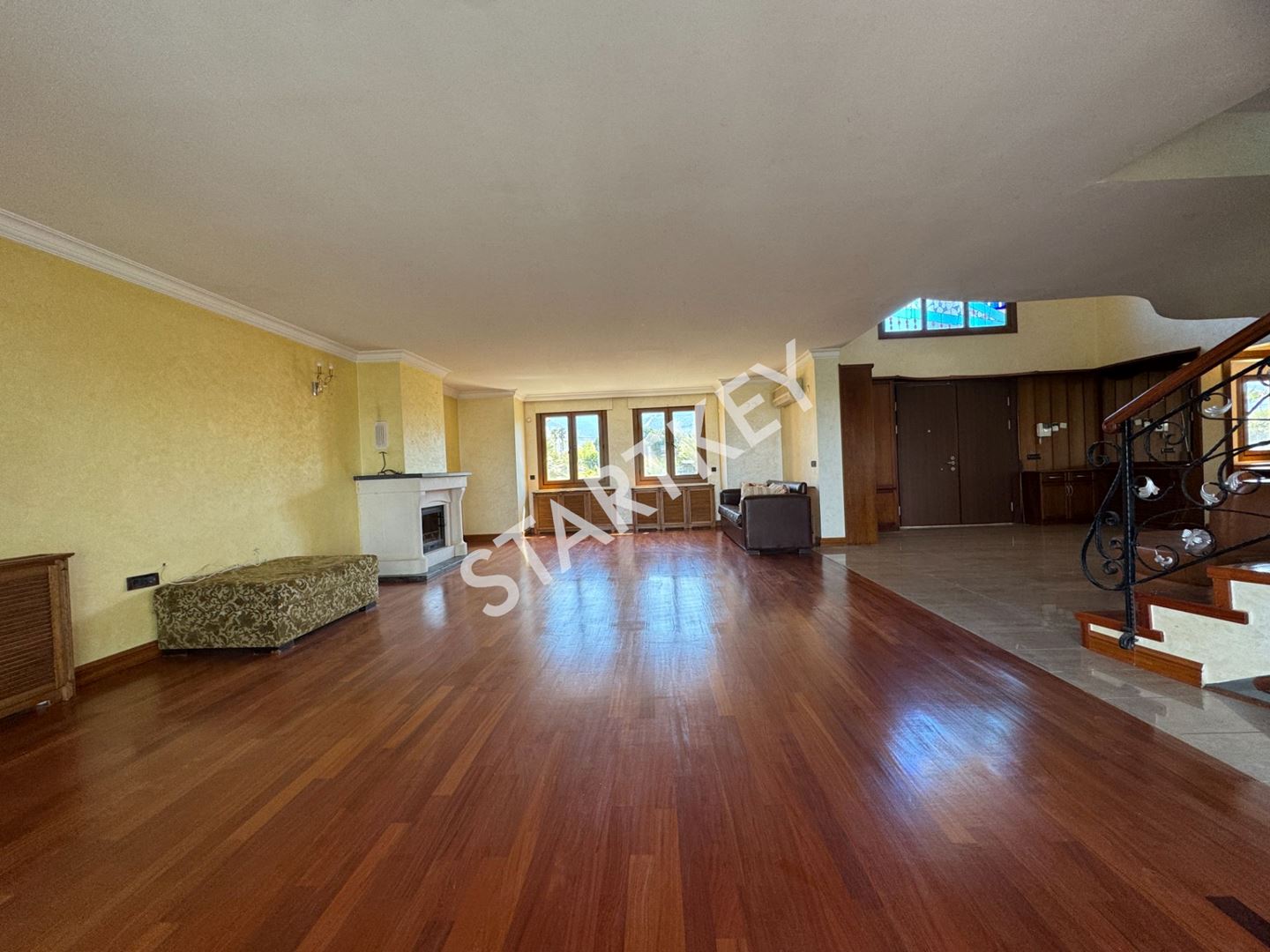 Property-photo