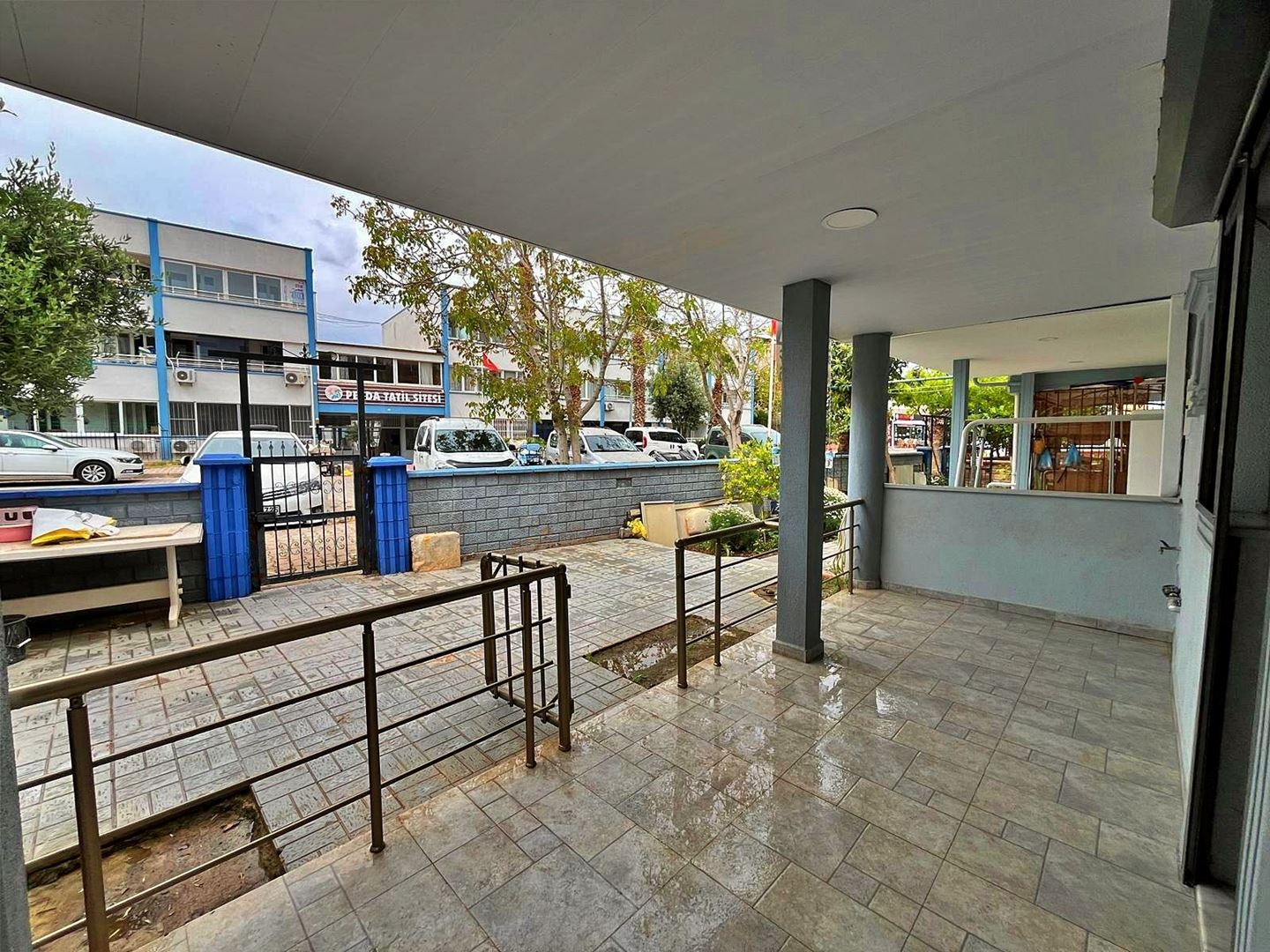 Property-photo