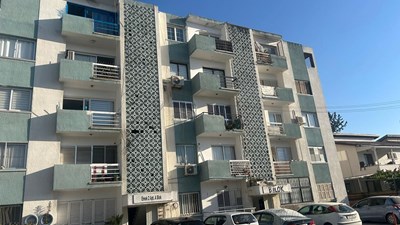 MARMARADA SATILIK 2.KAT FULLEŞYALI 4+1 DAİRE TÜRK KOÇANLI FİYAT £90.000 YETKİLİ : ZEHRA ERGENGİL