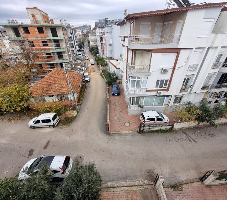 POYRAZ'DAN KANAL MAHALLESİNDE 2+1 90m2 3.KAT KİRALIK DAİRE