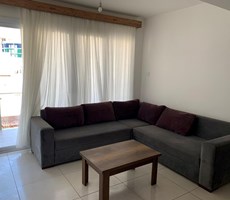 ORTAKÖYDE SATILIK EŞDEĞER KOÇANLI 6 YILLIK APARTMANIN 2.KAT ASANSÖRLÜ FULL EŞYALI 2+1 DAİRE £90.000