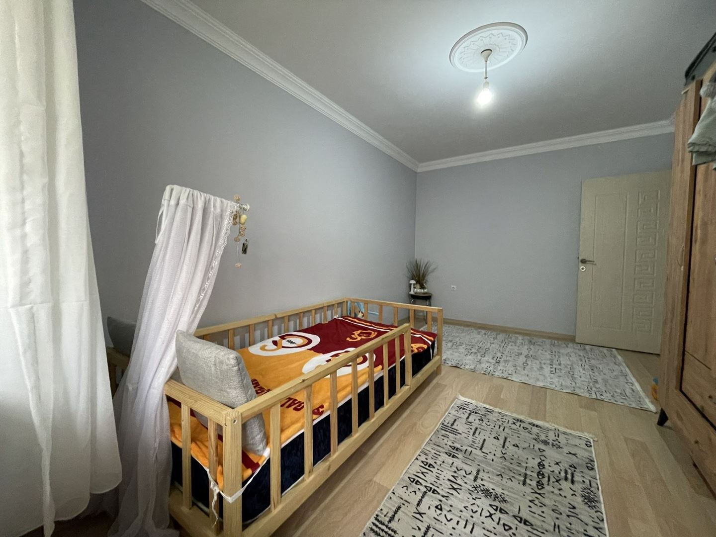 Property-photo
