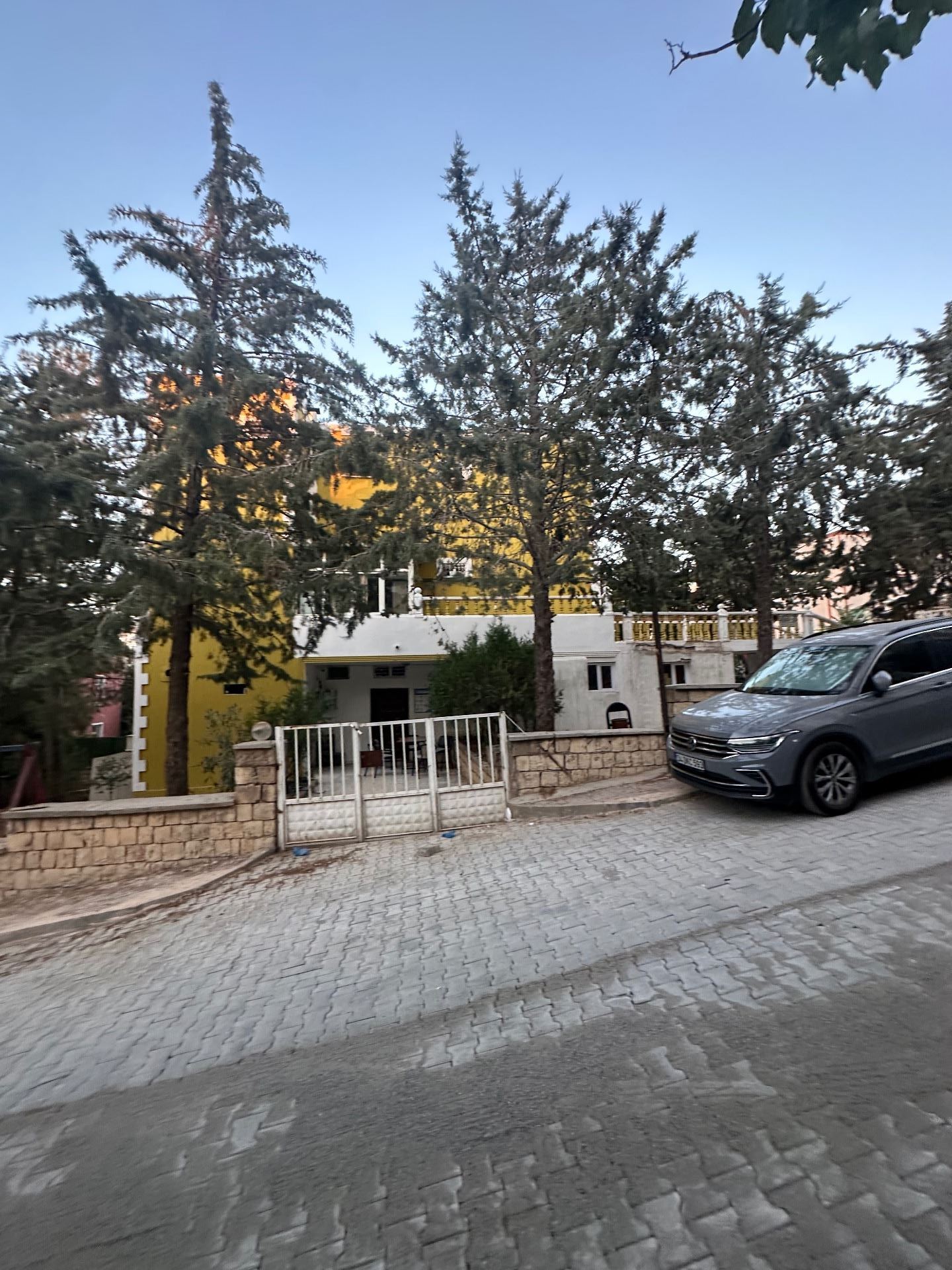 Property-photo