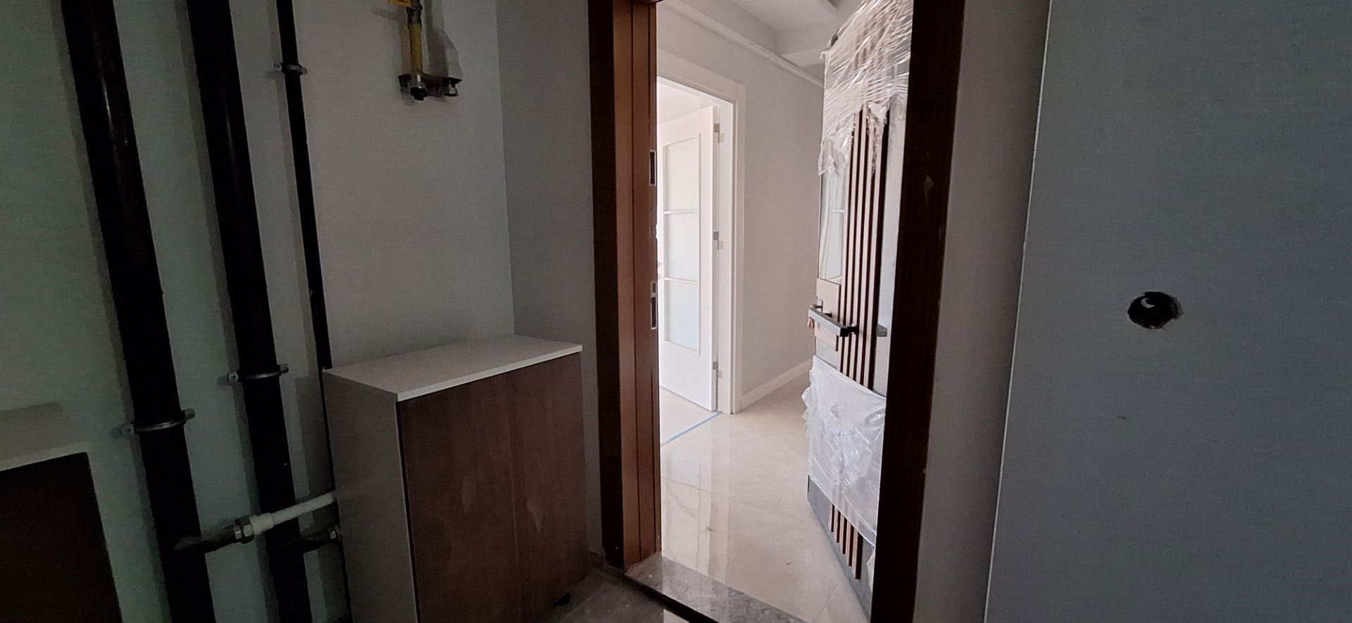 ÇANAKKALE KARACAÖREN’DE CADDE ÜZERİ | GENİŞ 3+1 | EBEVEYN BANYOLU KİRALIK DAİRE — Çanakkale gayrimenkul ilan görseli 5 / 21,…