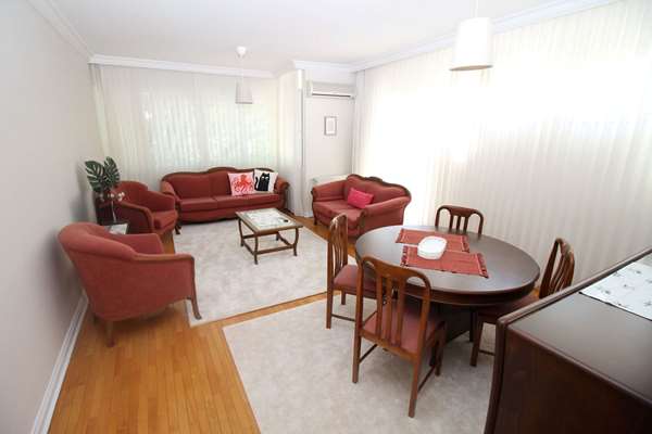 İNÖNÜ CADDESİ VE GÖZTEPE METRO YAKINI ARAKAT FULL EŞYALI 3+1